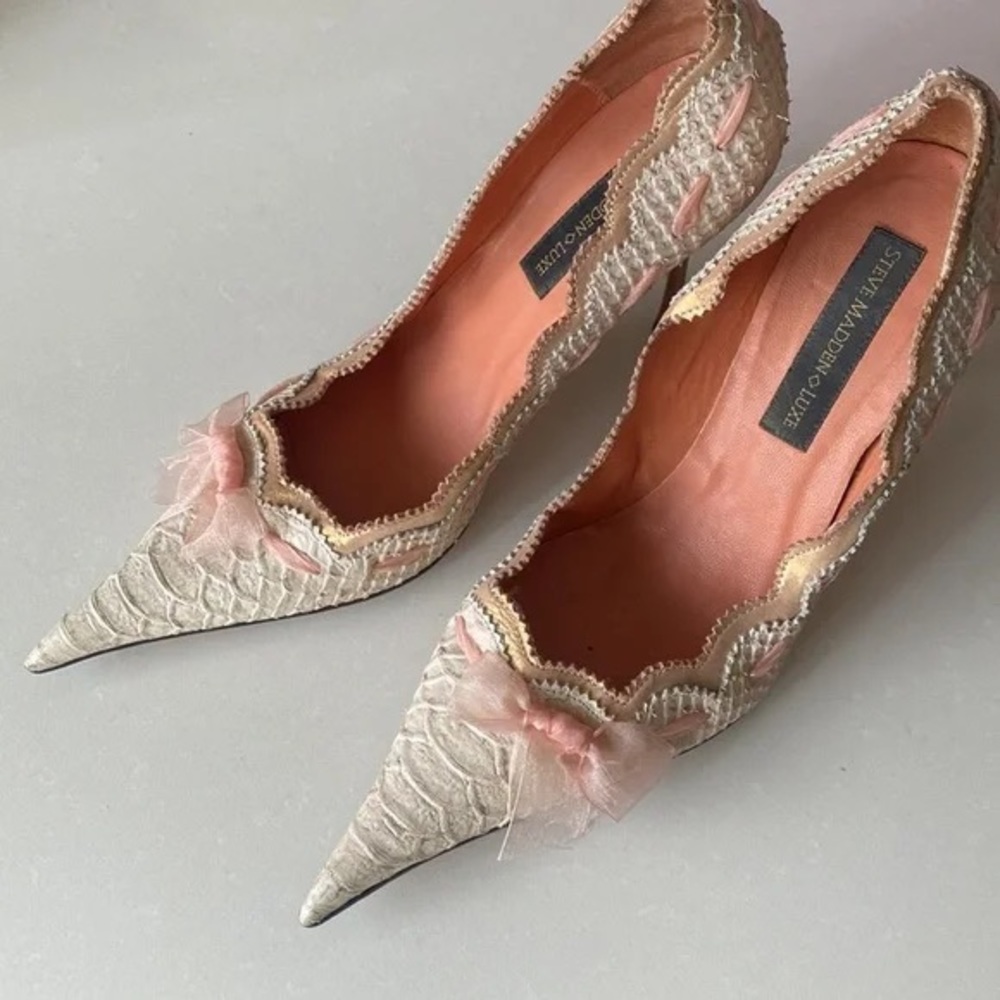 Steve Madden Luxe Pointed Toe Heel